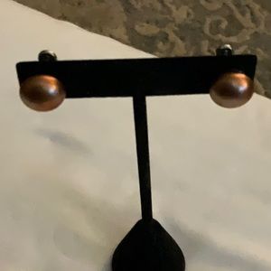 Vintage Copper colored screwback Earrings